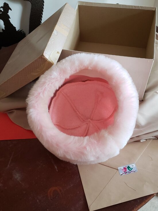 VINTAGE FAUX FUR HAT  PINK!!!! BARBIE ,MY FAIR LADY !!!! main image 7